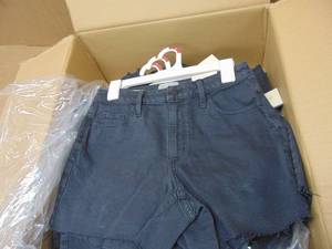 18 Pack Womens High-Rise Vintage Midi Jean Shorts-Universal Thread-Black, Size 4