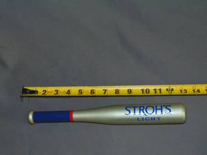 lot 20 image: Strohs Light Baseball Beer Tap