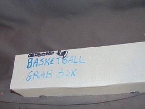 lot 34 image: Mixed Lot of Assorted Sports Cards