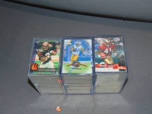lot 38 image: Mixed Lot of Assorted Sports Cards