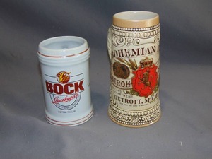 lot 53 image: Mixed Lot of LeinenkugelsStrohs Beer Steins