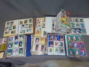 lot 70 image: Mixed Lot of Assorted Sports Cards