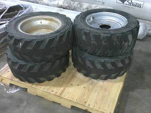 Set of 4 Skid steer Wheels