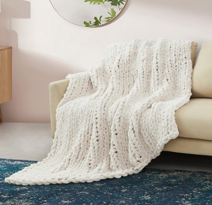 lot 225 image: SUNYRISY Chunky Knit Blanket Throw, Luxury Soft Cozy Chenille Throw Blanket