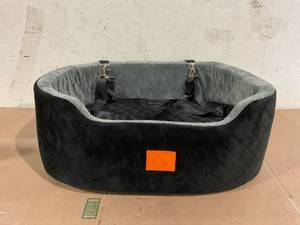 lot 198 image: Dog Car Seat for LargeMedium Dog, Pet Car Seat for Dogs Under 55 lbs