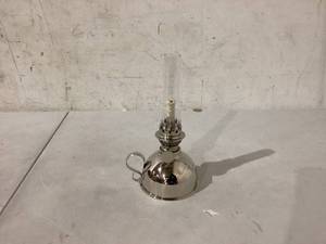 lot 440 image: Lincoln Swedish Style Center Draft Oil Lamp. 4x10