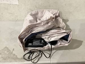lot 547 image: SoundAsleep Dream Series Luxury Full Air Mattress