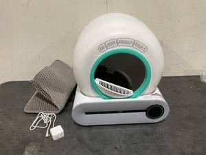 lot 58 image: Self Cleaning Cat Litter Box, Automatic Cat Litter Box with Mat & Liners
