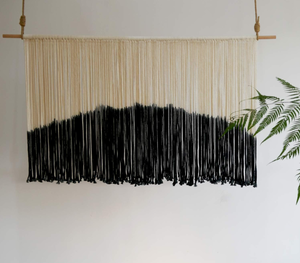 lot 299 image: Flber Tie-Dye Macrame Wall Hanging Large Bohemian Yarn Tapestry Macrame Home Dcor