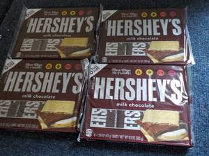 4 x 6 packs Hersheys Full Size Candy Bars