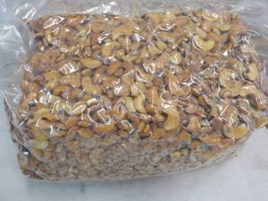 12 12 lb. Bag Honey Roasted Cashews Halves and Pieces
