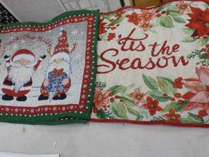 Set of 4 Holiday Placemats...