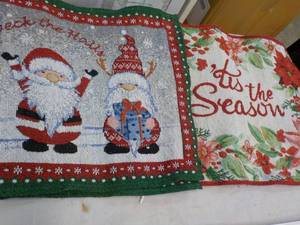 Set of 4 Holiday Placemats...
