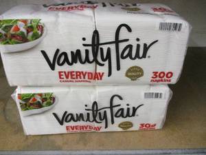 Wayfair Napkins - 600 napkins...