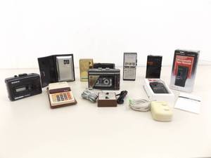 Lot of Vintage Electronics, Radios, Walkmans, Calculators, etc.