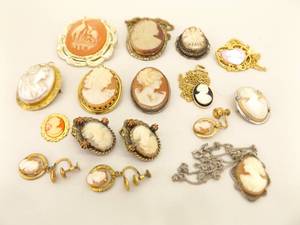 Lot of Carved Shell Cameos