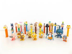 Lot of Vintage Pez Dispensers and Wind Up Toys