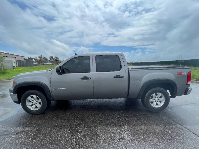 2009 GMC Sierra 1500 SLE - 4X4