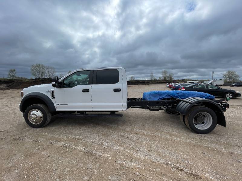 2018 Ford F550 Super Duty - 4X4 - 2 OWNERS - DIESEL - 75,514 MILES