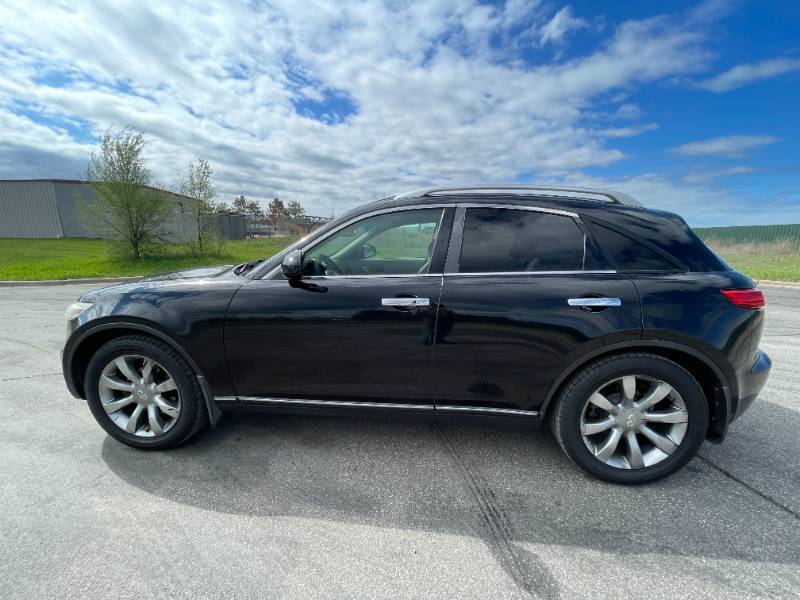 2004 INFINITI FX FX35 - AWD