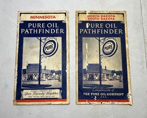 lot 25 image: (2) Pure Oil Pathfinder Vintage Rand McNally Maps, Minnesota, NorthSouth Dakota