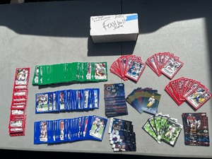 lot 44 image: 2001 Score Football Cards  Brett Favre and more.