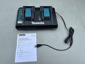 lot 37 image: Makita DC18RD Two-port Multi Charger