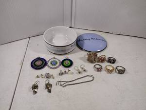 lot 89 image: Variety of vintage jewelry some marked sterling in Covered dish signed Henry Mancini Moon River