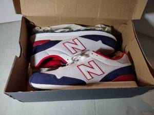 lot 140 image: New Balance Mens Athletic Shoes, AB 515, ML5150TX Size 10.5 D