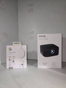 lot 150 image: Chromecast with Google TV.  Miroir Micro Projector 50 image screen