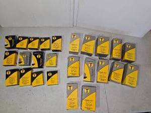 lot 205 image: (25) Titan Pro Run Capacitors Professional Grade 370 Voltage and 440370 Voltage