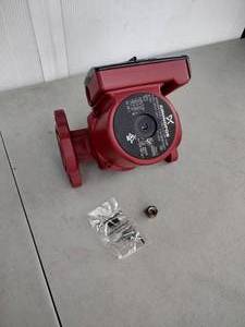 lot 227 image: Grundfos UPS15-58FC non-submersible circulation pump