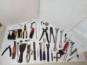 lot 242 image: Lot of wrenches and other tools