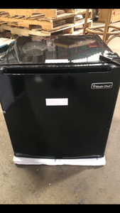 Magic Chef 1.7 cu. ft. Freezerless Mini Fridge in Black Customer Returns See Pictures