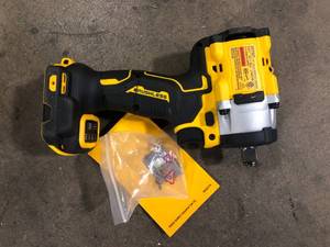 DEWALT ATOMIC 20V MAX Cordless Brushless 12 in. Variable Speed Impact Wrench (Tool Only)  Customer Returns See Pictures