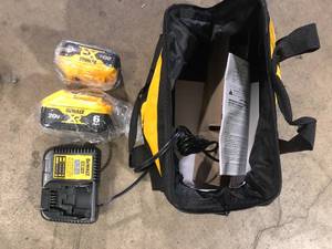 DEWALT 20V MAX XR Premium Lithium-Ion 6.0Ah and 4.0Ah Starter Kit    Customer Returns See Pictures
