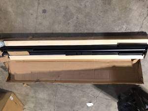Zinus Black King Metal Platform Bed Frame Without Headboard  Customer Returns See Pictures