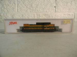 lot 27 image: ATLAS N Scale RS-1 #4413 GREAT NORTHERN LOCOMOTIVE - IN CASE - NICE - GREAT PIECE - SEE PICTURES