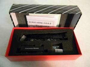lot 28 image: ATLAS N Scale USRA 2-8-8-2 #4156 NORTHERN PACIFIC STEAM LOCOMOTIVE - IN BOX - NICE - FANTASTIC PIECE - SEE PICTURES