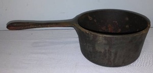 Cast Iron Sauce Stew Pot, No. 1