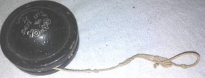 Duncan Satellite Yo Yo. Excellent, Rare Black Color