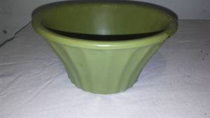 Vintage McCoy Econoline Ribbed Planter, Vase. USA #502