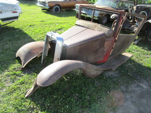 lot 36 image: 1931 Chevy Pickup Body Parts