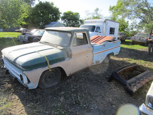 lot 37 image: 1966 Chevy Pickup