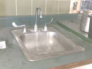 lot 317 image: Kitchen Sink with Faucet Fixtures