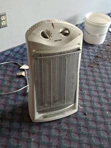 lot 349 image: Patton 1500W Space Heater PQH307