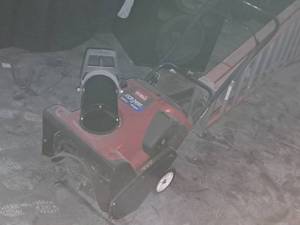 lot 353 image: Toro CCR 2450 5.0-HP Snowblower 38515