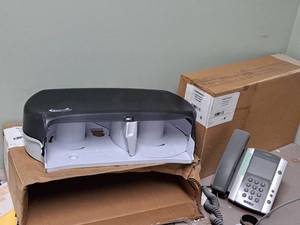 lot 364 image: Lot of (2) Evolution Twin 9 JBT Toilet Paper Holders