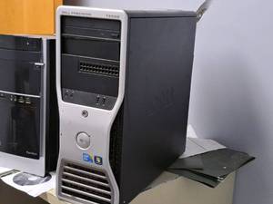 lot 367 image: Dell Precision T3500 Computer Tower
