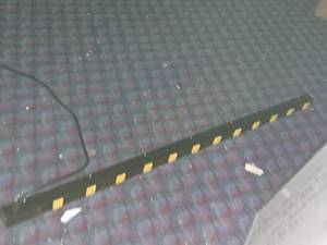 lot 372 image: 4 12-outlet Power Strip